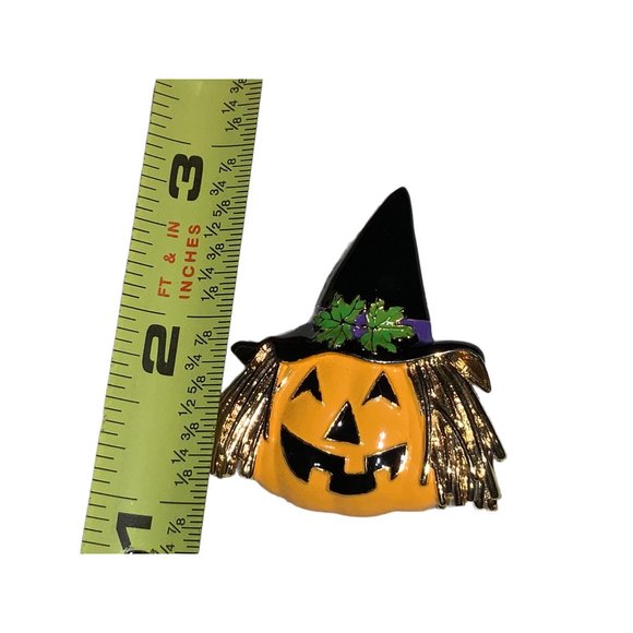 Halloween Pumpkin  Scarecrow Lapel pin Pendant Signed - Picture 3 of 8